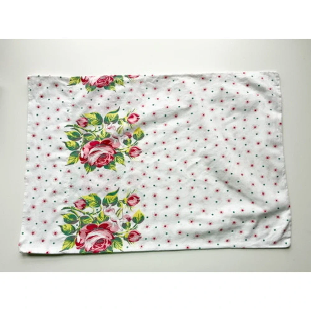 Vintage Floral Pillowcases Set of 2 15.75